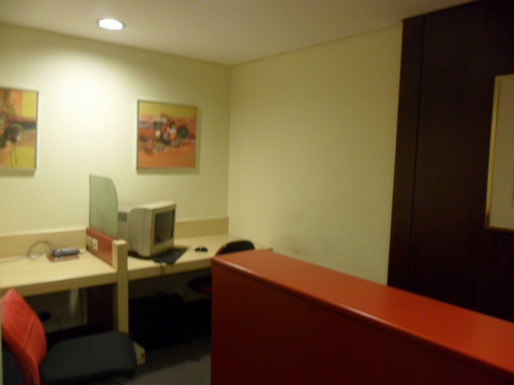 Amorsolo Mansion Hotel